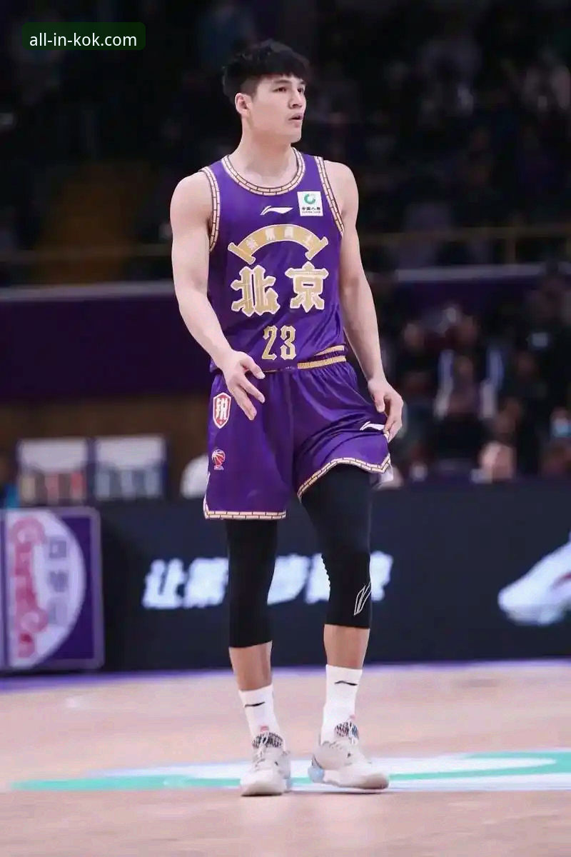 CBA状元陈国豪为何连续两场无法对阵旧主？从“回避条款”看职业体育的创新规则